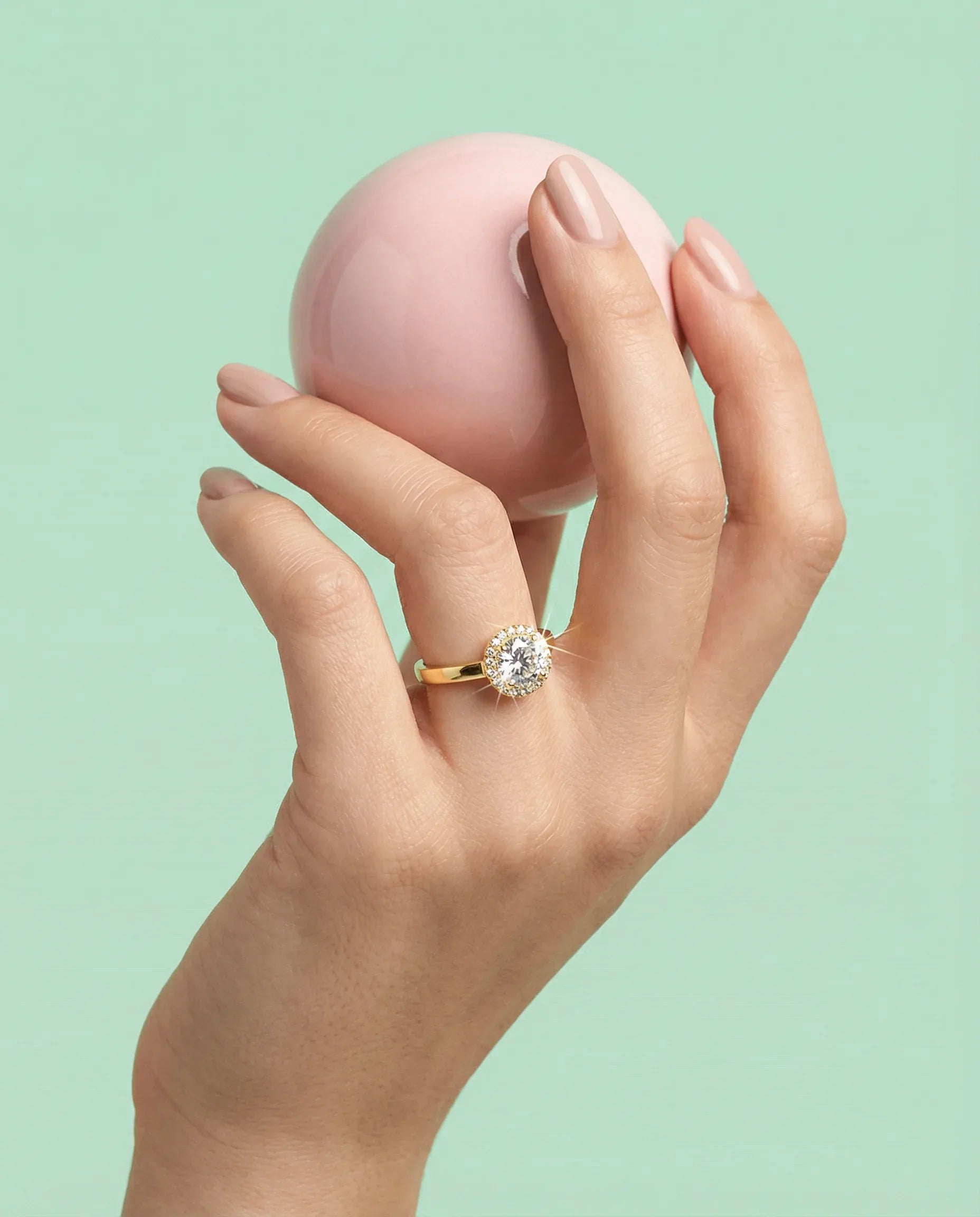 Zamansız Işıltı Tektaş Yüzük - VALENVOIR